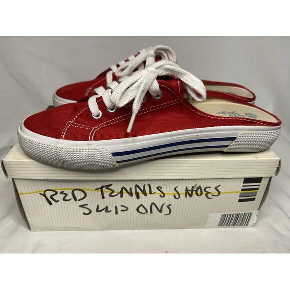 City Sneaks Slip-On Sneakers Women’s Size 8.5 Red Shoe Christmas Canvas Casual - Picture 11 of 11